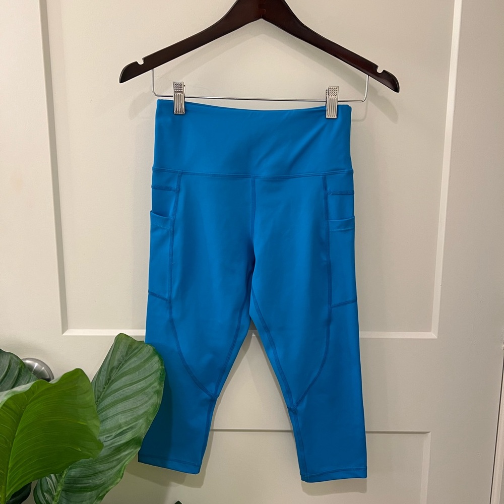 ZYIA Blue Athletic Leggings Cropped